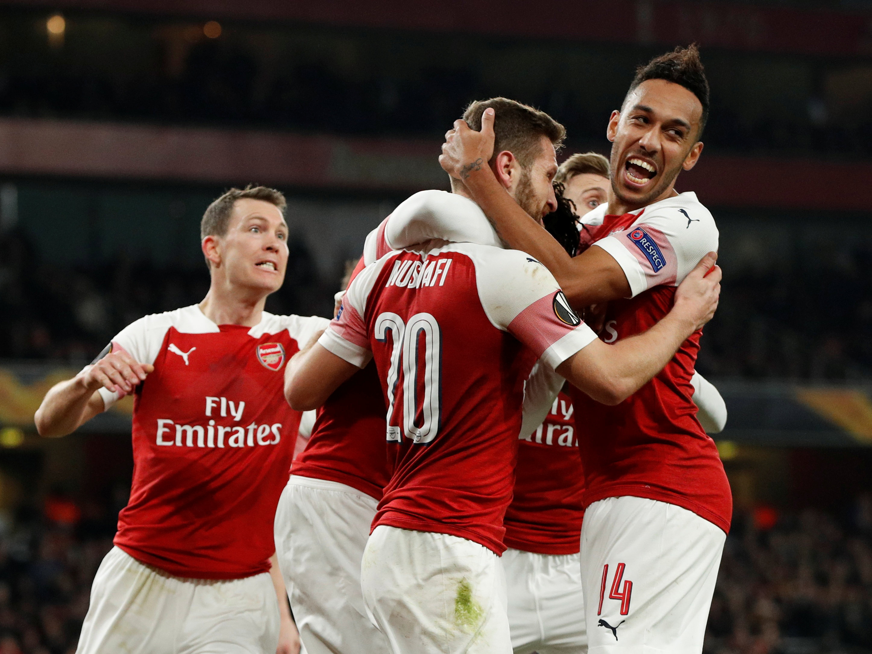 与宏观数据 与宏观数据