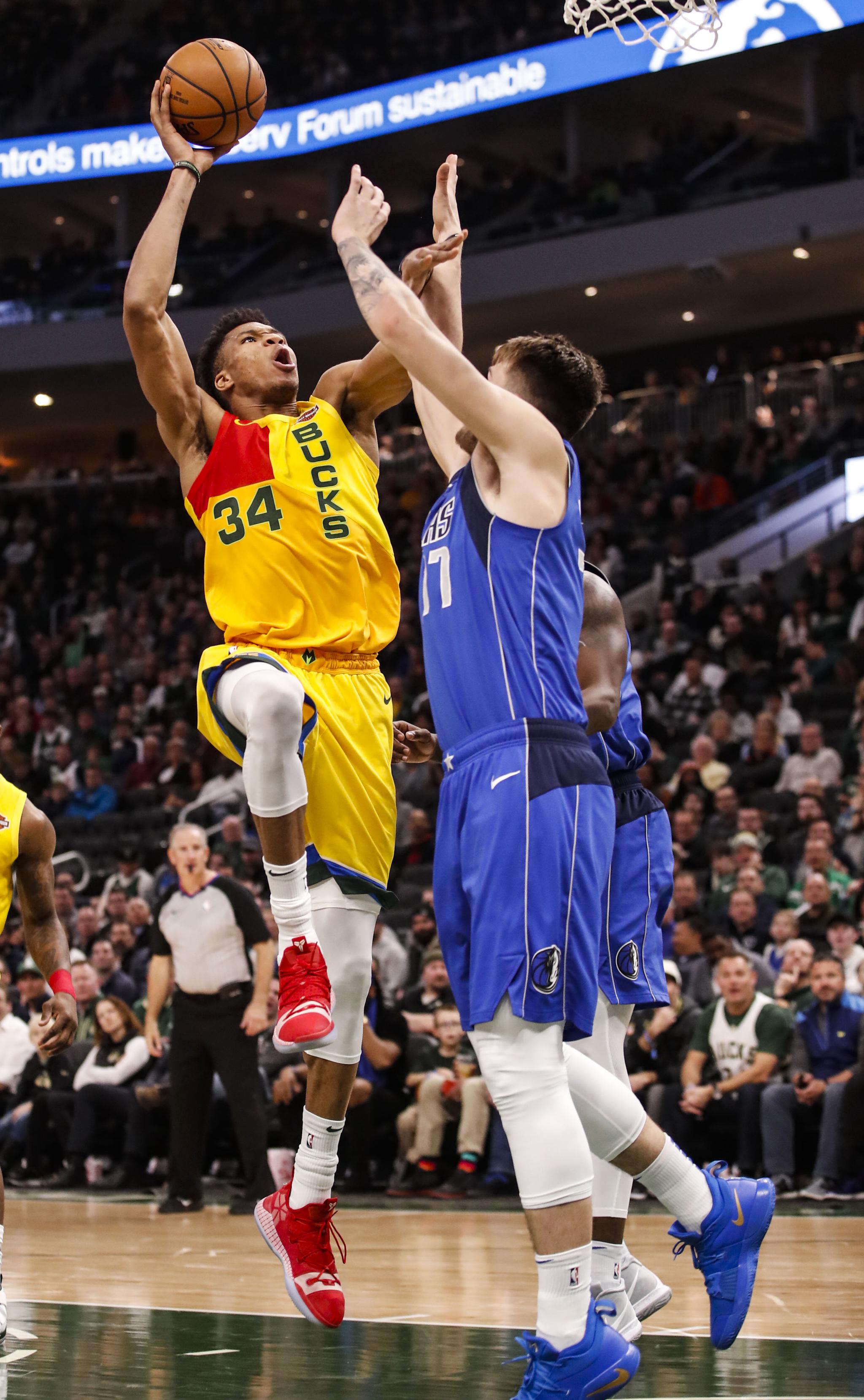 男爵坑口的 男爵坑口的